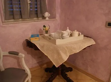 La Petite Maison מלון וירג'יו
