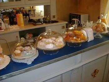 מלון La Petite Maison וירג'יו