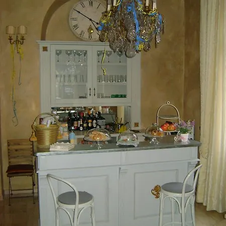 מלון La Petite Maison וירג'יו