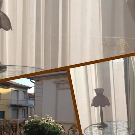 La Petite Maison מלון 3*