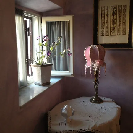La Petite Maison 3*