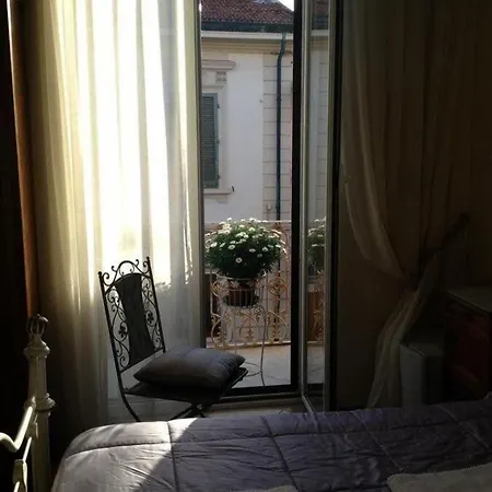 La Petite Maison Viareggio