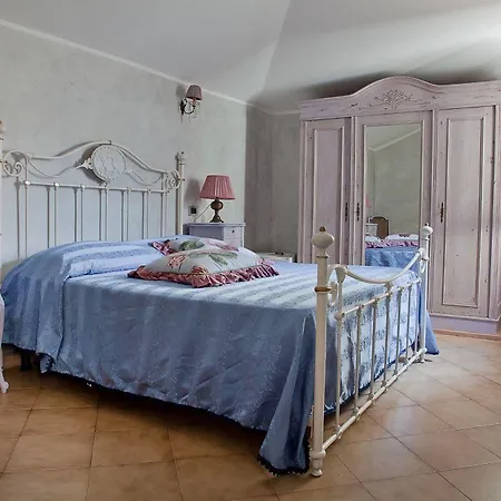 Hotel La Petite Maison 3*