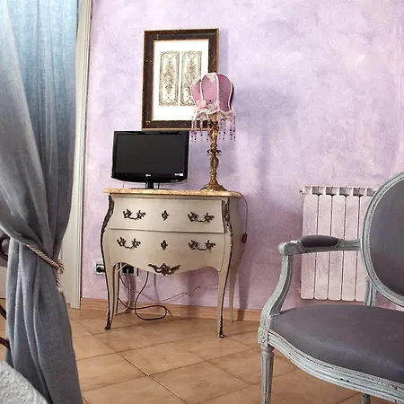 Hotel La Petite Maison 3*